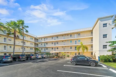 2515 NE 1st Court Boynton Beach FL 33435