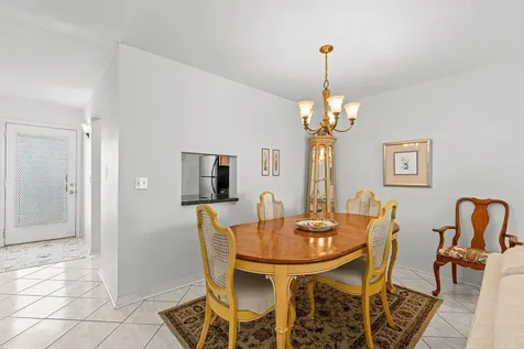 2515 NE 1st Court Boynton Beach FL 33435