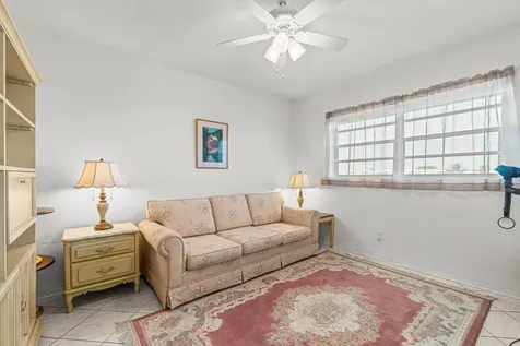 2515 NE 1st Court Boynton Beach FL 33435
