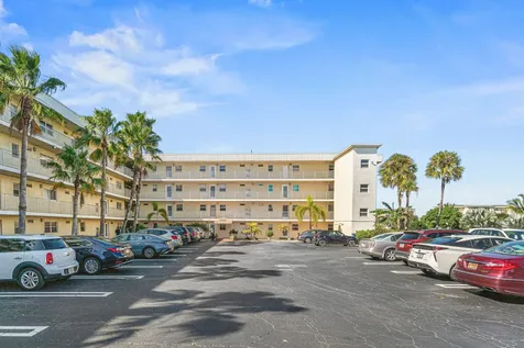 2515 NE 1st Court Boynton Beach FL 33435