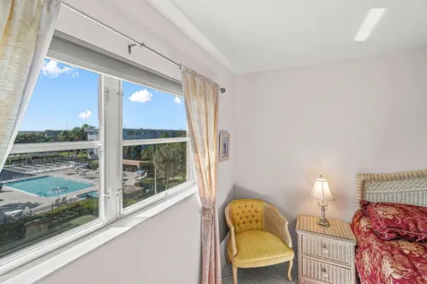2515 NE 1st Court Boynton Beach FL 33435