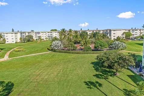 2515 NE 1st Court Boynton Beach FL 33435