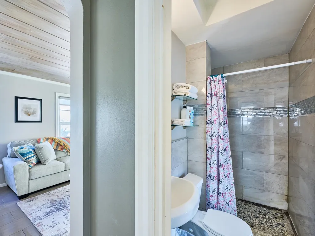 1214 E Atlantic Avenue Delray Beach FL 33483