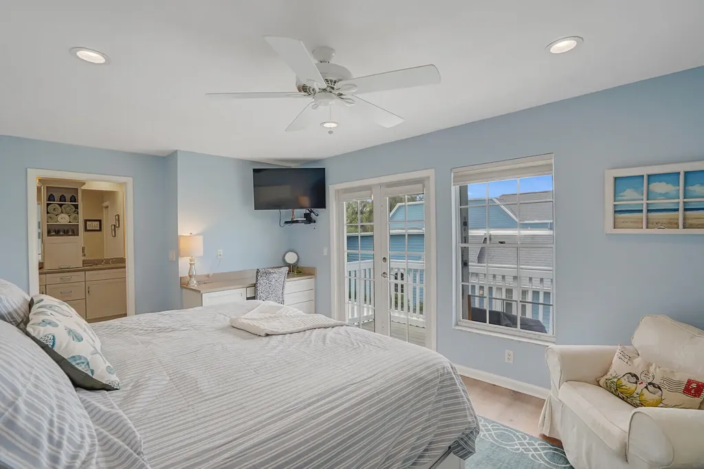 1007 Ocean Dunes Circle Jupiter FL 33477