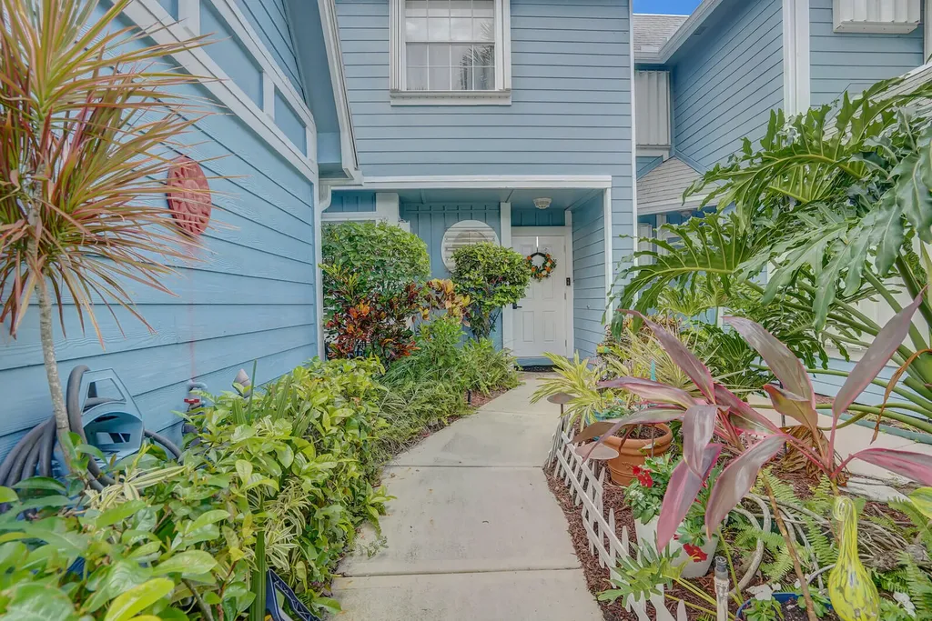 1007 Ocean Dunes Circle Jupiter FL 33477