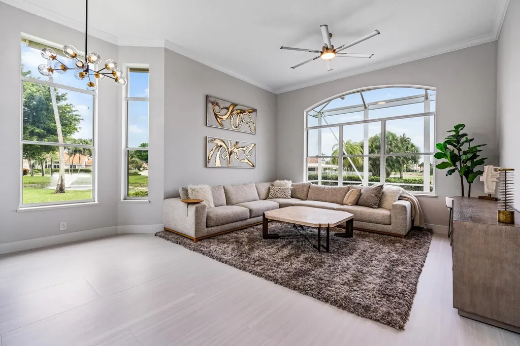 1124 Grand Cay Drive Palm Beach Gardens FL 33418