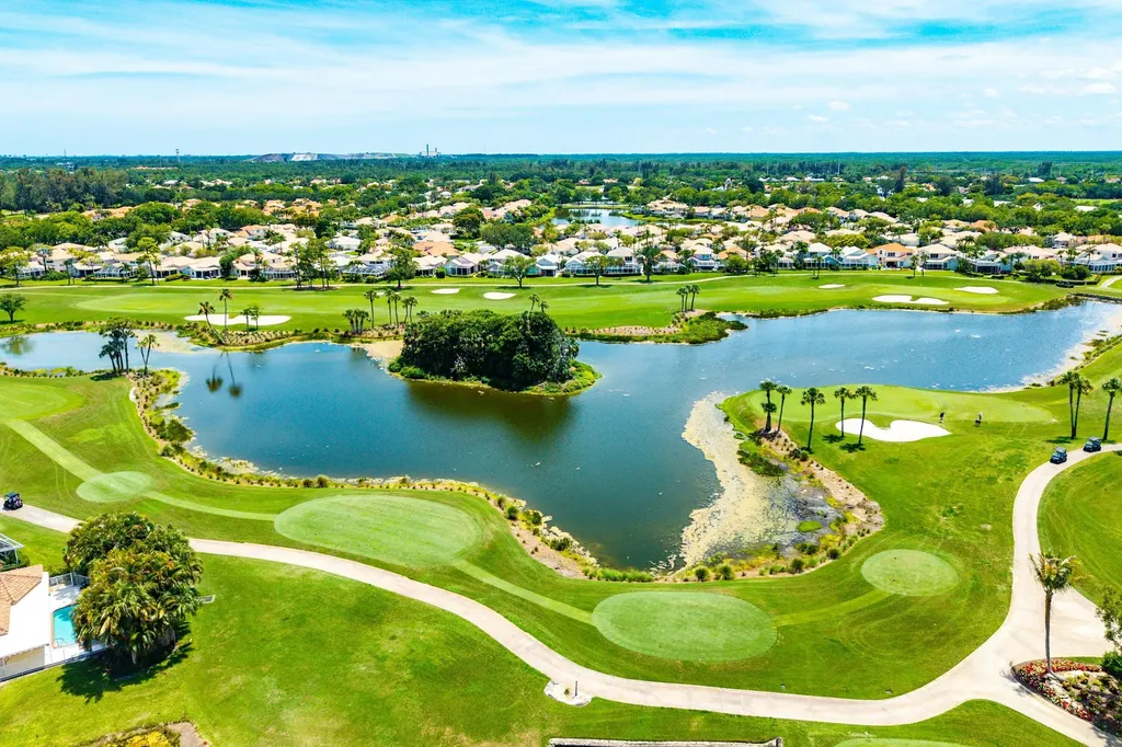 1124 Grand Cay Drive Palm Beach Gardens FL 33418