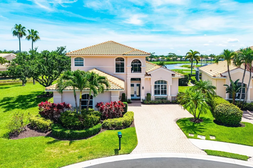 1124 Grand Cay Drive Palm Beach Gardens FL 33418