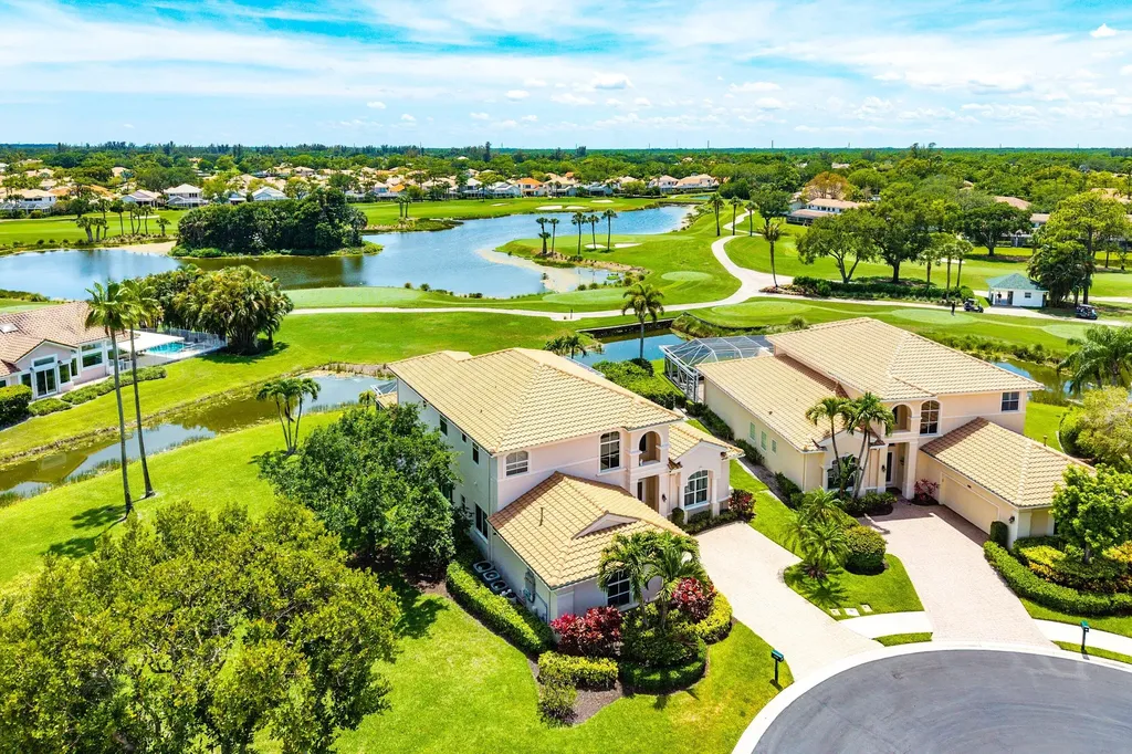 1124 Grand Cay Drive Palm Beach Gardens FL 33418