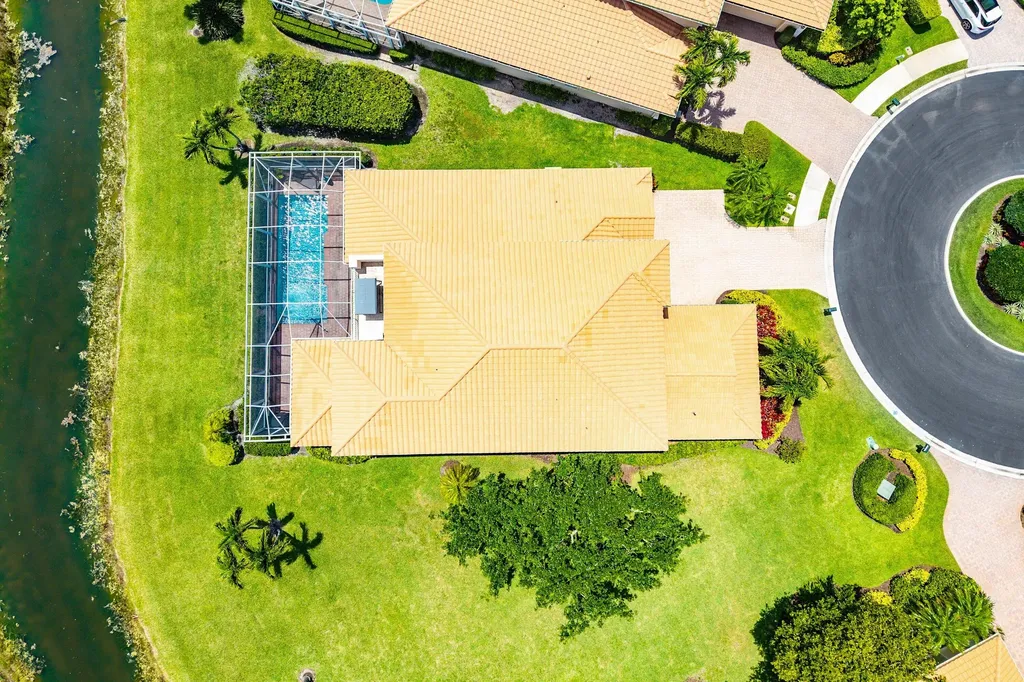 1124 Grand Cay Drive Palm Beach Gardens FL 33418