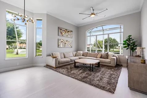 1124 Grand Cay Drive Palm Beach Gardens FL 33418