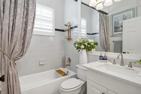 7046 Haviland Circle Boynton Beach FL 33437