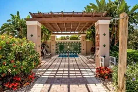 7046 Haviland Circle Boynton Beach FL 33437