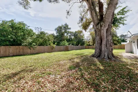 1262 14th Avenue Vero Beach FL 32960