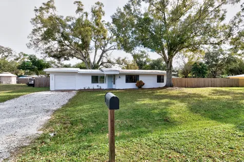 1262 14th Avenue Vero Beach FL 32960