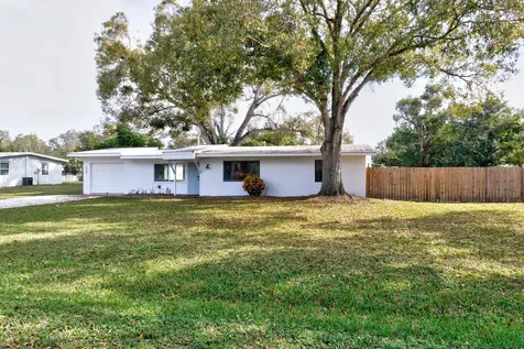 1262 14th Avenue Vero Beach FL 32960