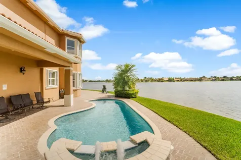 12201 NW 7th Drive Coral Springs FL 33071