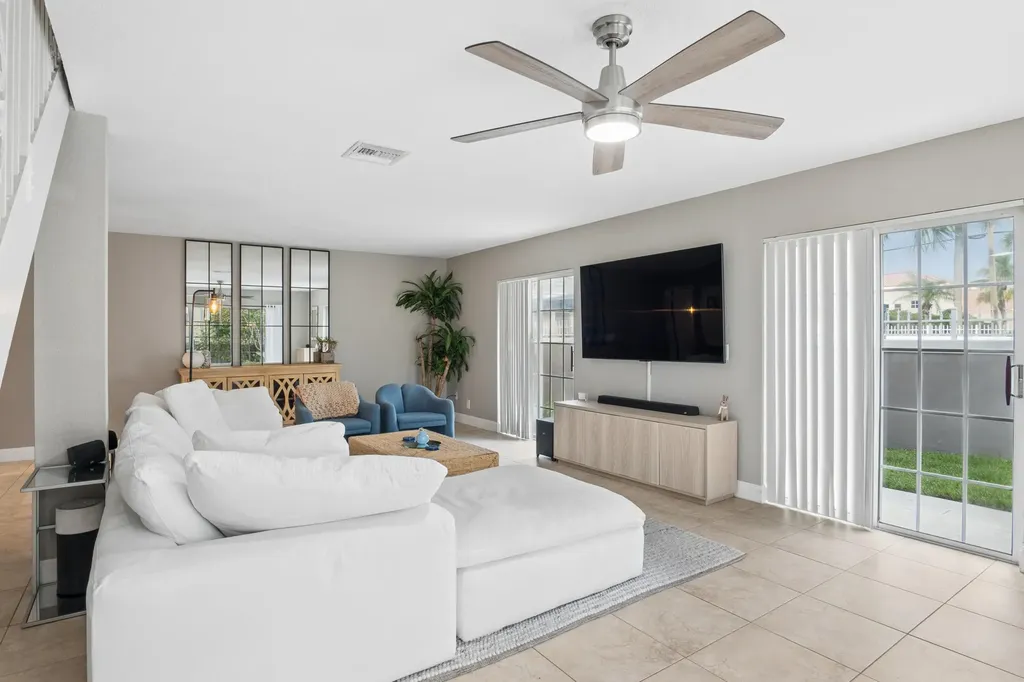 2802 Vision Drive Palm Beach Gardens FL 33418