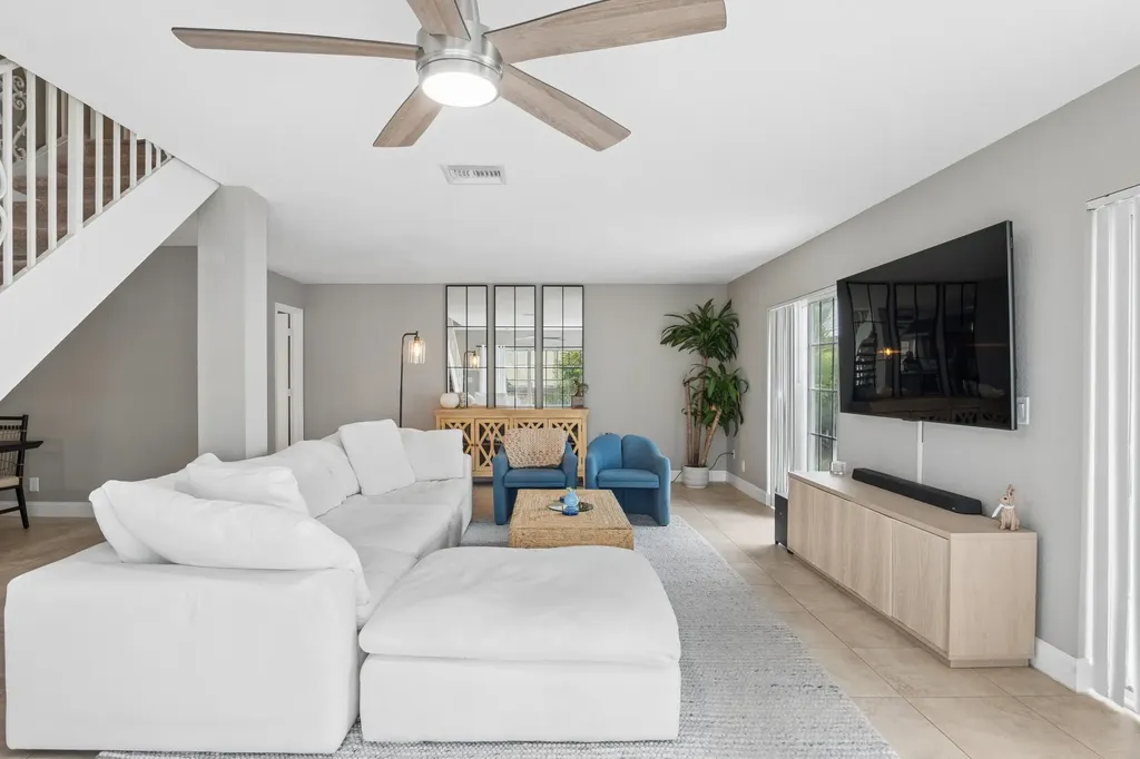 2802 Vision Drive Palm Beach Gardens FL 33418