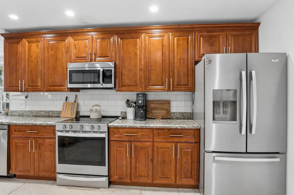2802 Vision Drive Palm Beach Gardens FL 33418