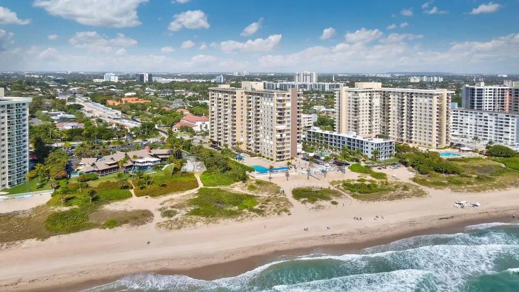 2000 S Ocean Boulevard Lauderdale By The Sea FL 33062
