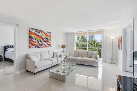 2000 S Ocean Boulevard Lauderdale By The Sea FL 33062
