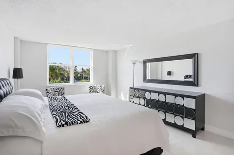 2000 S Ocean Boulevard Lauderdale By The Sea FL 33062