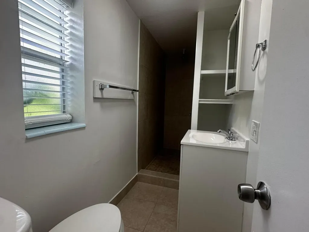 3874 N 7th Avenue Avenue N Palm Springs FL 33461