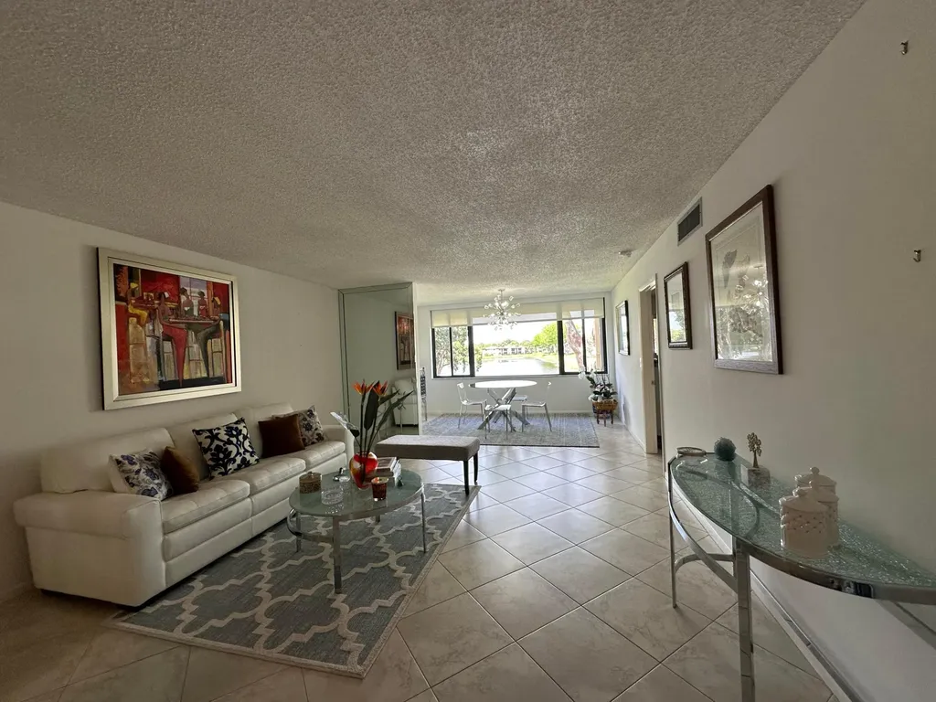 15075 Witney Road Delray Beach FL 33484