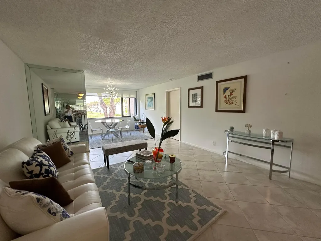 15075 Witney Road Delray Beach FL 33484