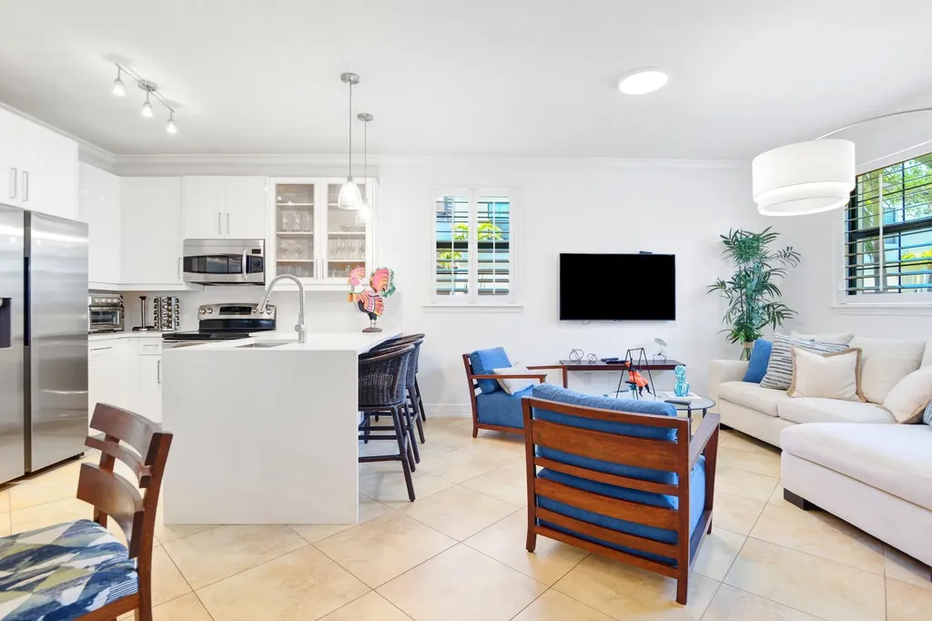 861 S Ocean Boulevard Pompano Beach FL 33062