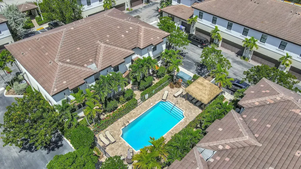 861 S Ocean Boulevard Pompano Beach FL 33062