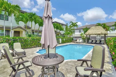 861 S Ocean Boulevard Pompano Beach FL 33062