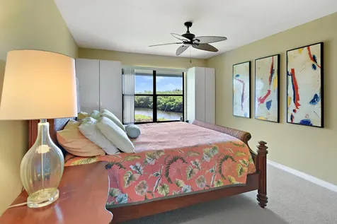 950 S Kanner Highway Stuart FL 34994