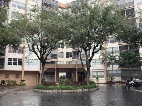 1300 Saint Charles Place Pembroke Pines FL 33026