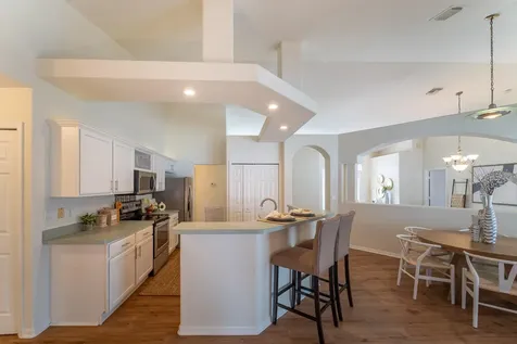 513 SE Cliff Road Port St Lucie FL 34984