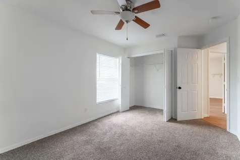 513 SE Cliff Road Port St Lucie FL 34984
