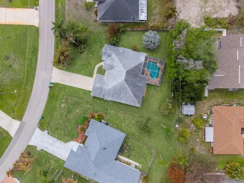 513 SE Cliff Road Port St Lucie FL 34984