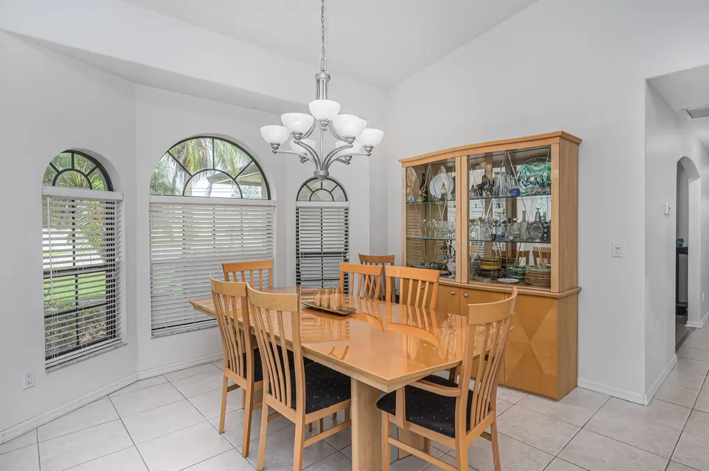 6410 NW Zee Court Port St Lucie FL 34986