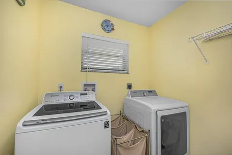 6410 NW Zee Court Port St Lucie FL 34986