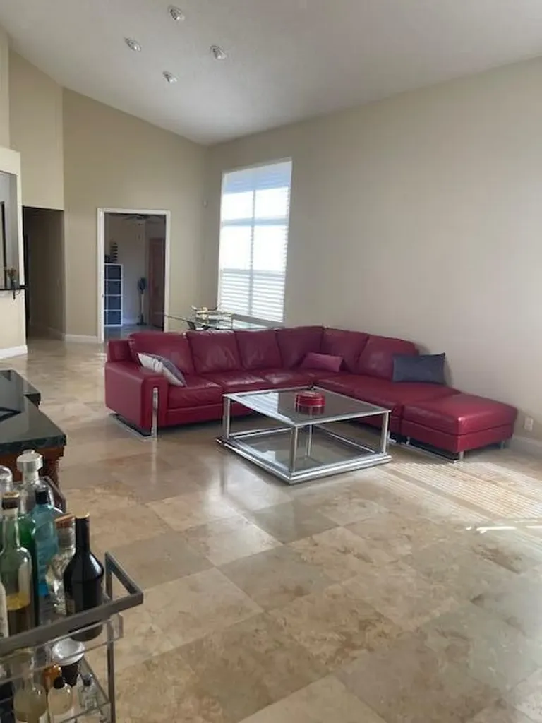 6675 NW 25th Way Boca Raton FL 33496