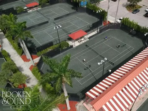 6675 NW 25th Way Boca Raton FL 33496
