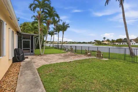 7121 Catalina Isle Drive Lake Worth FL 33467