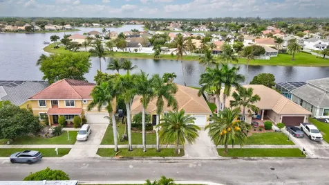 7121 Catalina Isle Drive Lake Worth FL 33467