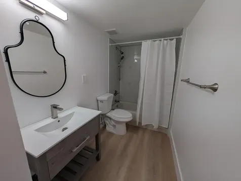 2715 Tigertail Avenue Miami FL 33133