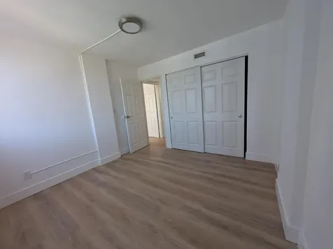 2715 Tigertail Avenue Miami FL 33133