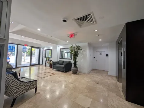 2715 Tigertail Avenue Miami FL 33133