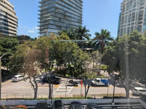 2715 Tigertail Avenue Miami FL 33133