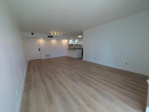 2715 Tigertail Avenue Miami FL 33133