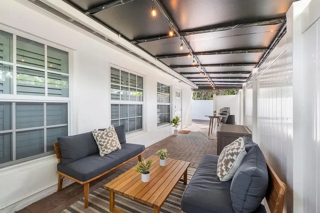 1145 NE 18th Avenue Fort Lauderdale FL 33304